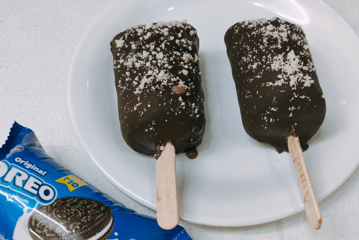 CookWithSushma's tweet photo. Double Chocobar Oreo Icecream Recipe
Uploaded on my Channel : CookWithSushma
Watch Full Video Click Here: https://t.co/w8t0JnWQza
#OreoIcecream #DoubleChocobar #ChocalateIcecream #Icecreamrecipe #cookwithsushma https://t.co/2G0BLDMfOW