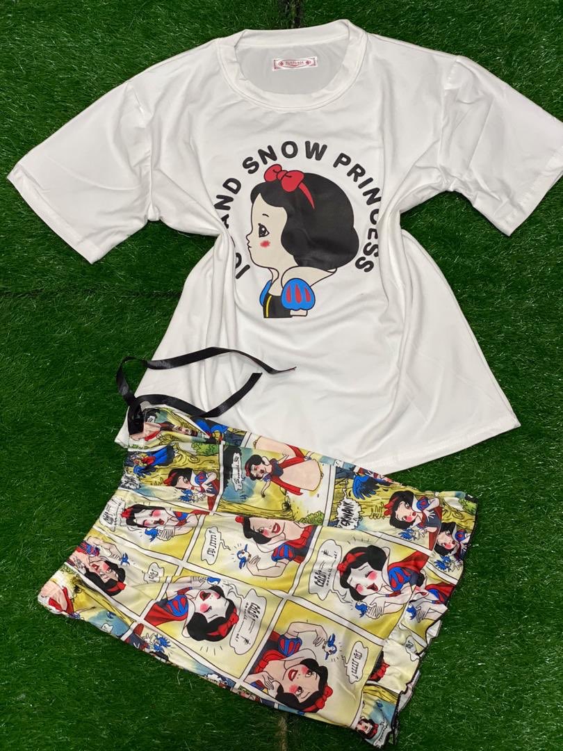 ToryBlacq's tweet photo. You’ve not patronizing me🥺 I have any type of nighties you want

Available for 5500

Rt please https://t.co/Jo5V6e8NcY