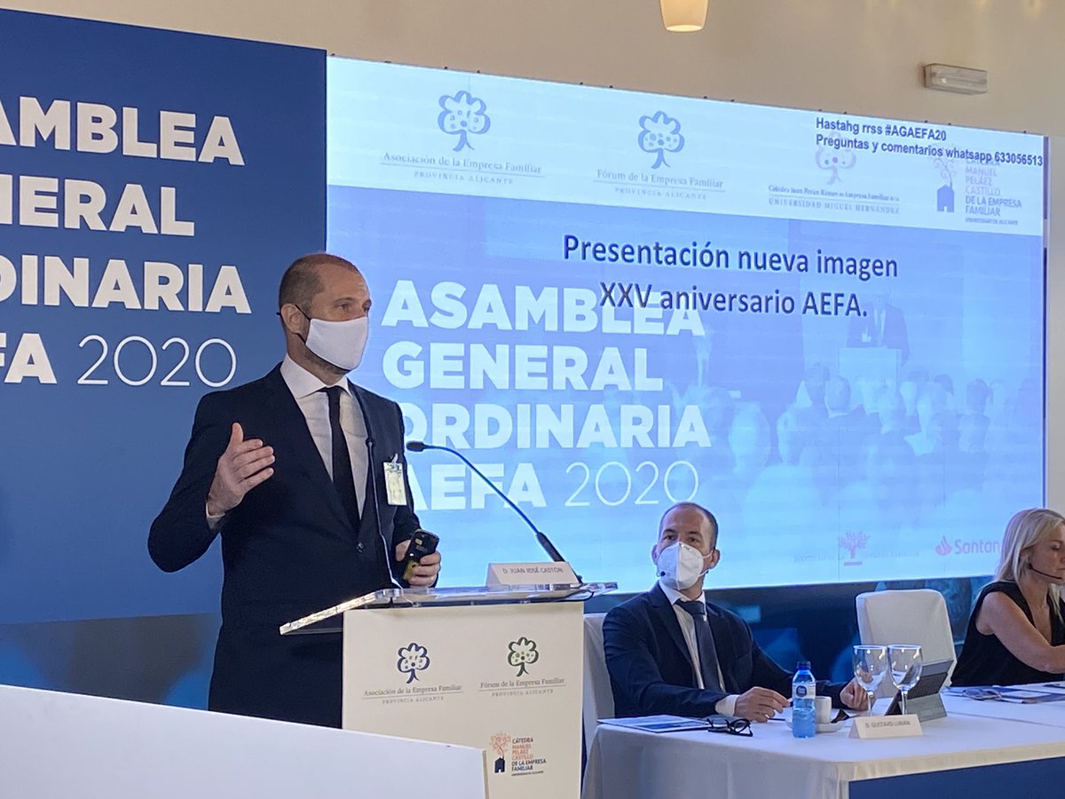 AEFALICANTE's tweet photo. #AGAEFA20 Tras el informe de la Pdta. Maite Antón, nuestro Director @jjcaston, presenta la nueva imagen de la Asociación, trabajo de @grupoanton.

🌳Un símbolo renovado, que caracteriza a la Asociación, su esencia y todas las #EmpresasFamiliares asociadas

#EmpresaFamiliar https://t.co/0cXkb6awuX