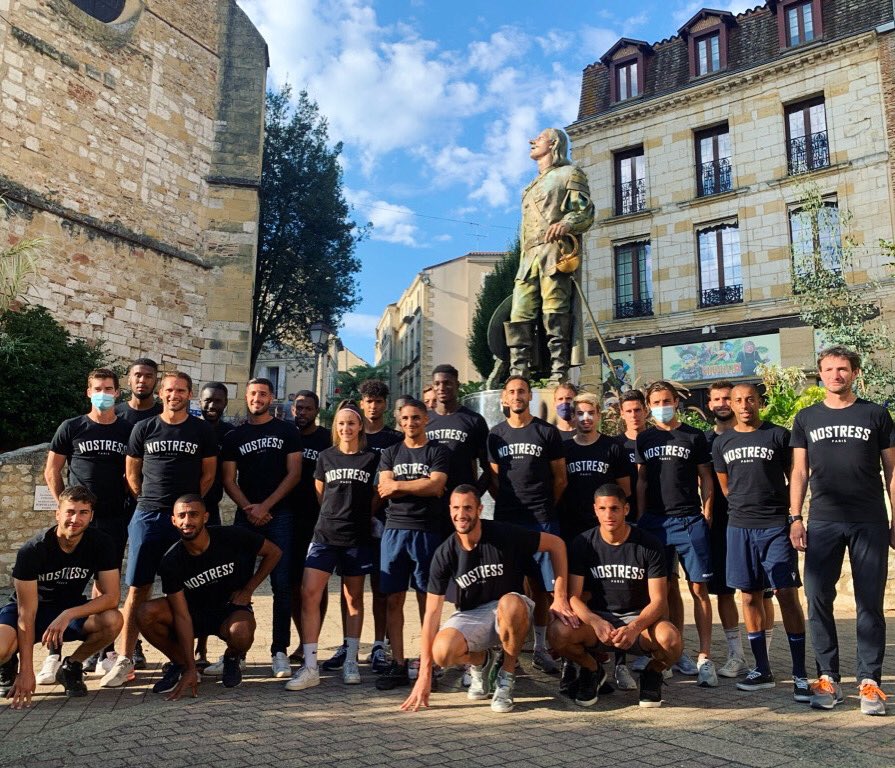 NostressParis's tweet photo. Nous sommes fiers de vous annoncer que nous serons habilleur exclusif du club de @BPFC24 pour la saison 2020-2021 . ⁣
Le début d’une nouvelle collaboration que nous souhaitons faire perdurer dans le temps ! ⚽️ ✍🏼⁣

#nostressparis #nostress #collaboration #national2 https://t.co/VQKLr9CpNX