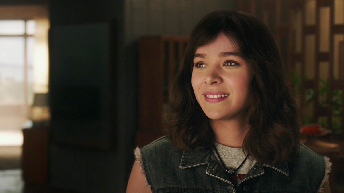 Hailee Steinfeld as Charlie Watson in Bumblebee (2018). HUGE THREAD.