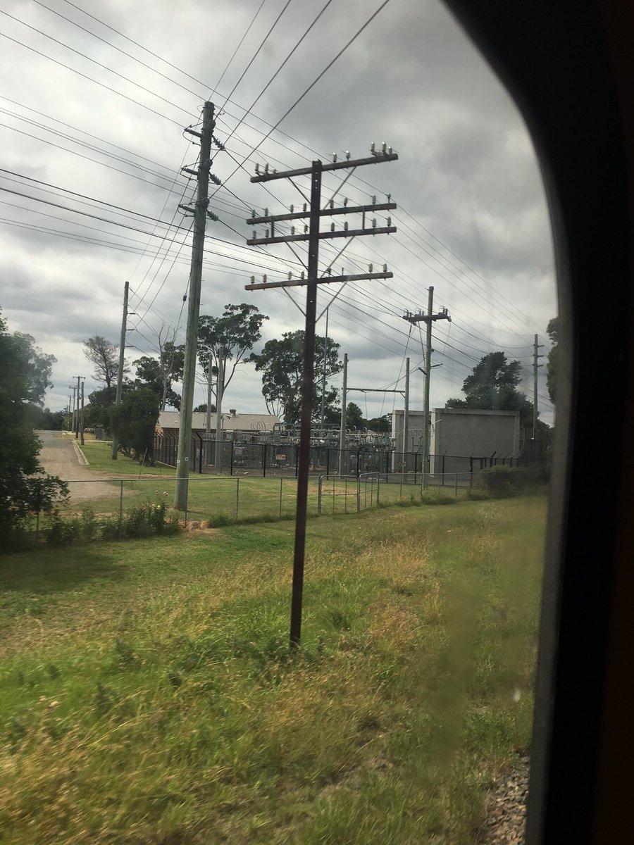 I liked the old, almost British style  #RailwayArchitecture, pleasant views & evocative telegraph lines. But this is not a serious intercity link. At the  #Sydney end, this train has to slip between  @TrainsInfo suburban trains on the busy  #SydneyTrains network. So what’s the sitch?