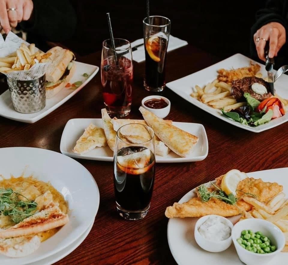 MillerGlos's tweet photo. Lunch time! The perfect excuse to treat yourself to our fixed price menu! 🤪🤤🤤 https://t.co/ddW6AY442z