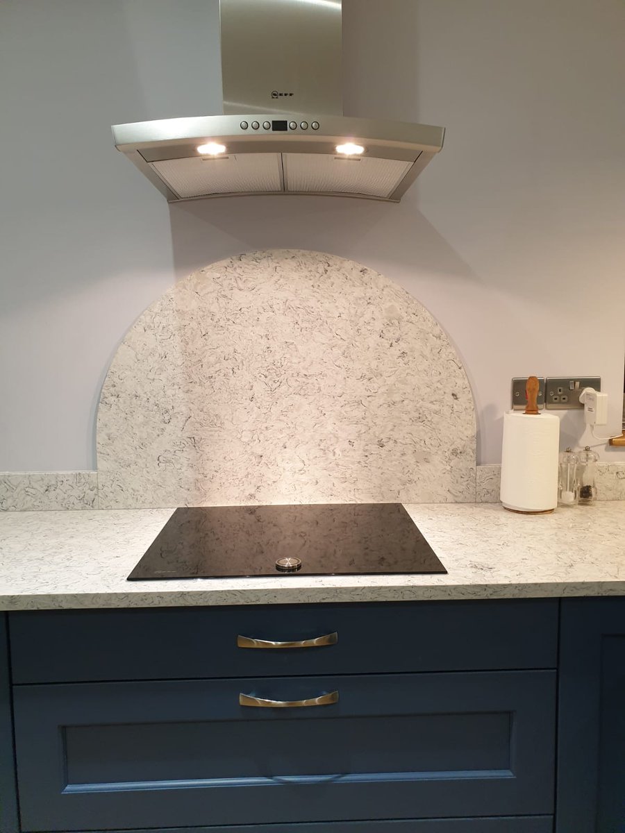 Cpsadam1Connect's tweet photo. @Masterclasskitc  Beautiful Ashbourne Windsor Blue and White. Designed and Supplied by @Cpsadam1Connect. Worktops supplied and fitted by @morrisgranite. https://t.co/xHiKqQPtti