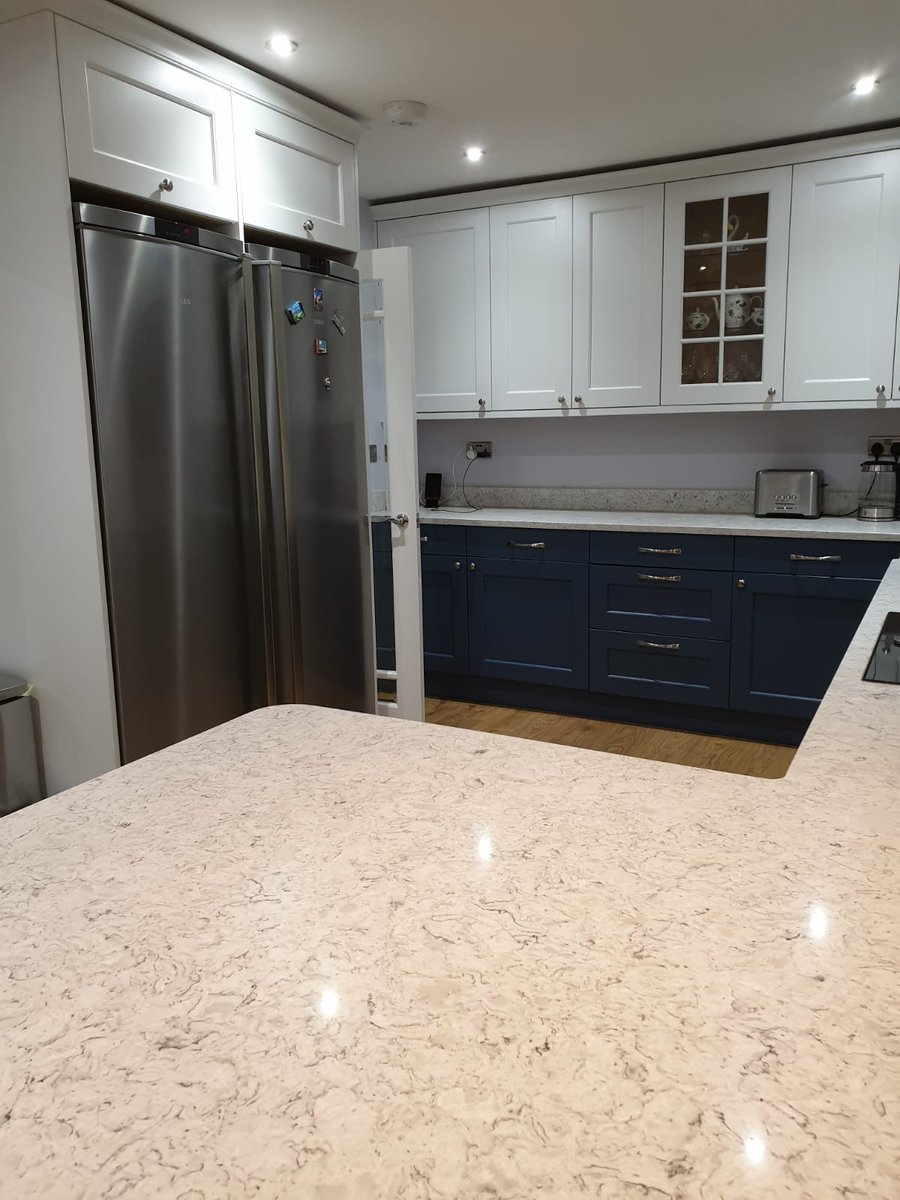 Cpsadam1Connect's tweet photo. @Masterclasskitc  Beautiful Ashbourne Windsor Blue and White. Designed and Supplied by @Cpsadam1Connect. Worktops supplied and fitted by @morrisgranite. https://t.co/xHiKqQPtti