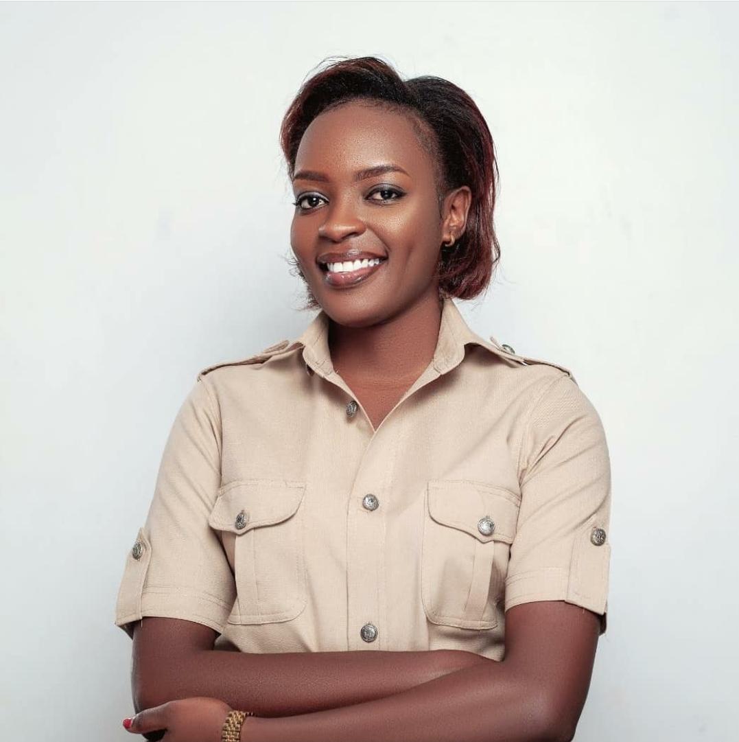 jjmnyika's tweet photo. Wapiga kura na wakazi wa Dodoma Mjini, tunawaomba mumpe ridhaa, Aisha MADOGA. CHADEMA tumemleta kwetu kuwa sauti yenu na ni hazina yetu ya wanawake @BawachaTaifa.

Mumchague yeye sambamba na madiwani wa CHADEMA.

#Uchaguzi2020
#CHADEMA 
#PeoplesPower
#SasaBasi
#NoHateNoFear https://t.co/Y7r2Al3mFc
