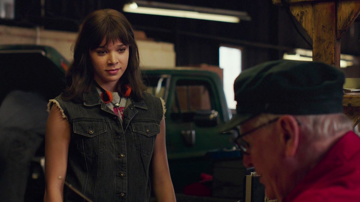 Hailee Steinfeld as Charlie Watson in Bumblebee (2018). HUGE THREAD.