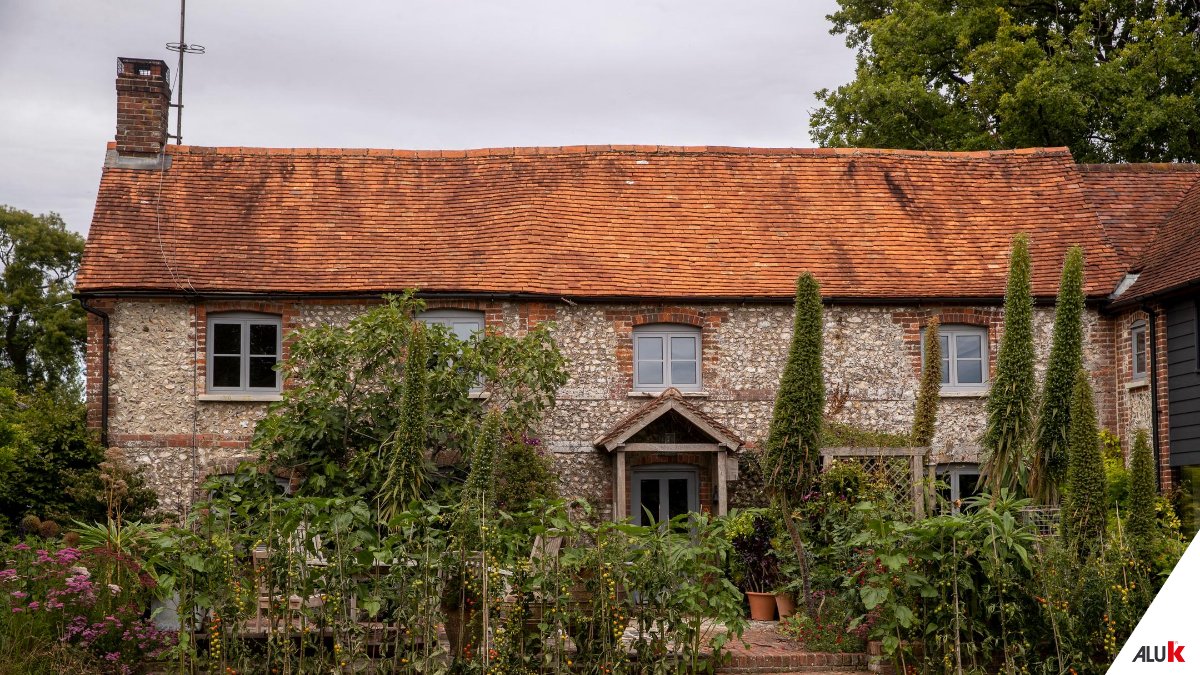 AluK (@aluk_gb) on Twitter photo We're thrilled to see our 58BW Flush window in this beautiful 19th century flint cottage renovation. The 58BW frame with an ultra slim 45mm sightline on the sash and 24mm on the frame replaced the old timber frames of this home -bit.ly/3hki0ki
<a href="/CWGChoices/">CWG Choices Ltd</a> <a href="/AllumsProperty/">Allums Property Services Ltd</a> We're thrilled to see our 58BW Flush window in this beautiful 19th century flint cottage renovation. The 58BW frame with an ultra slim 45mm sightline on the sash and 24mm on the frame replaced the old timber frames of this home -bit.ly/3hki0ki
<a href="/CWGChoices/">CWG Choices Ltd</a> <a href="/AllumsProperty/">Allums Property Services Ltd</a>