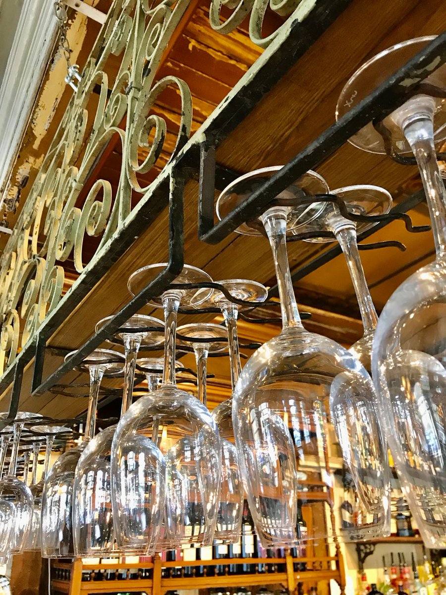 Fancy a glass of wine? Treat yourself to one or two tonight at The Sun ☀️ 🍷 
#wine #wineoclock #camberwell