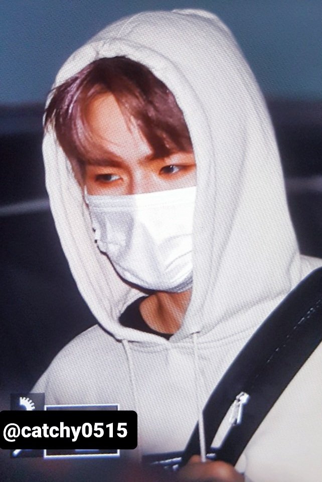 200910
오늘 수고,,,(๑`^´๑) 

#TREASURE #트레저 #YOSHI #요시 #ヨシ