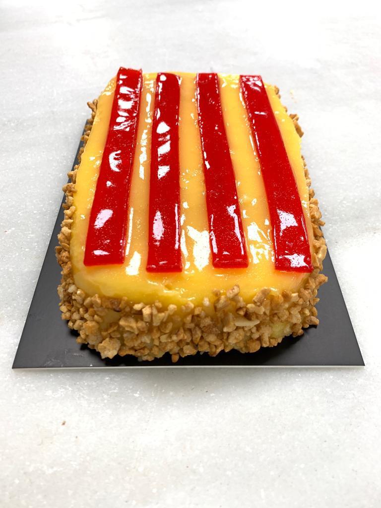 MasPastissers's tweet photo. Ja estàs preparat/da per la Diada?
Demà és la festa nacional de Catalunya i per aquesta raó, hem fet uns dolços commemoratius per celebrar aquesta festa tan nostra.
Ja podeu apropar-vos a buscar els pastissos i dolços especials per la Diada!!!!
😍😍😍😍😍🥰🥰🥰🥰🥰💯
#diada #11S https://t.co/ifDWIbcwwZ