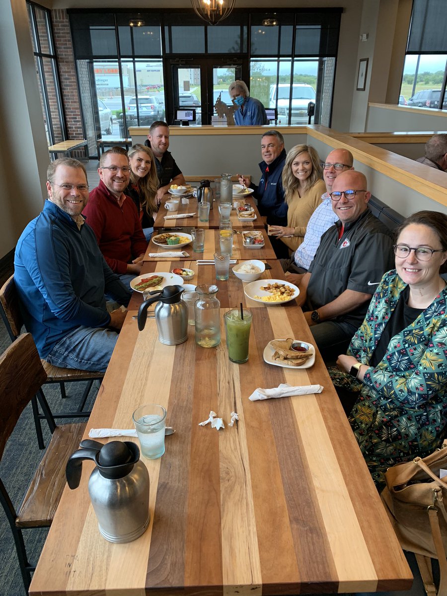 danshurtz's tweet photo. Had a great time reconnecting with some awesome peeps at our @ConnectingIct small group this morning. So good seeing these faces!

Got to hear about some GOOD NEWS and wins that have been happening in Wichita over the last six months. Can’t wait to share!

#ArmyOfYeasayers https://t.co/JoD4T5jR9q