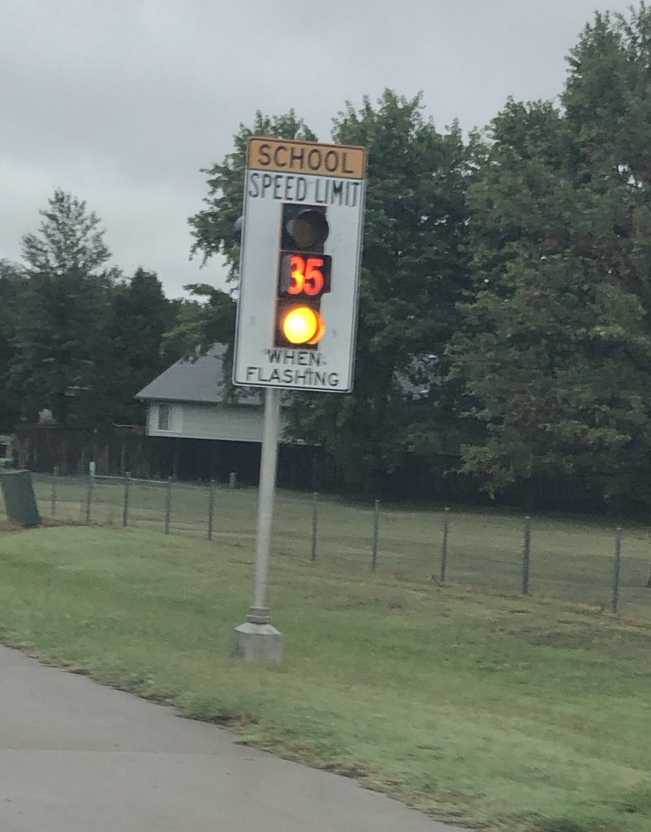 MulvaneSchools's tweet photo. Thank you for your patience & support as our staff has worked over 170 days to get students #BackToSchool! Reminder:
✅ Slow down in school zones
✅ Be aware of crosswalks
✅ Do not pass a school bus when lights are flashing
Welcome back! #WildcatFamily #MaskupMulvane https://t.co/oLl4druK3R
