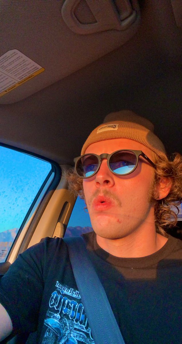 trevkell98's tweet image. Gm, woke up missin the boys a lil extra today😪 #NewProfilePic