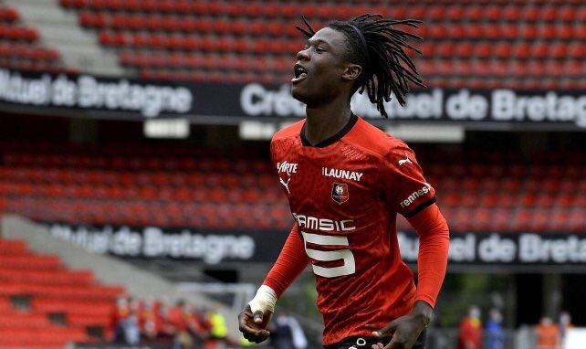 Y’all probably know this guy, but not in detail.He’s getting talked about a lot in France but I didn’t see many appreciations posts on social media so I decided to make one.For the rest of the thread, keep in mind that he’s 17 years old 