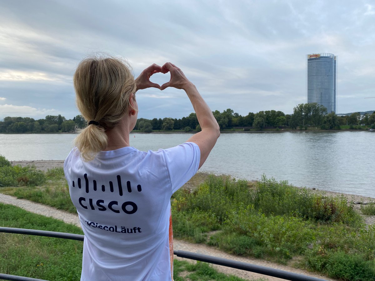 regine_teuber's tweet photo. Love for the Rhine, Cisco, Bonn, DHL or for all? A short run in the nature helps to stay healthy.  #CiscoLäuft  #CiscoGermany https://t.co/3ClHw70Kxj