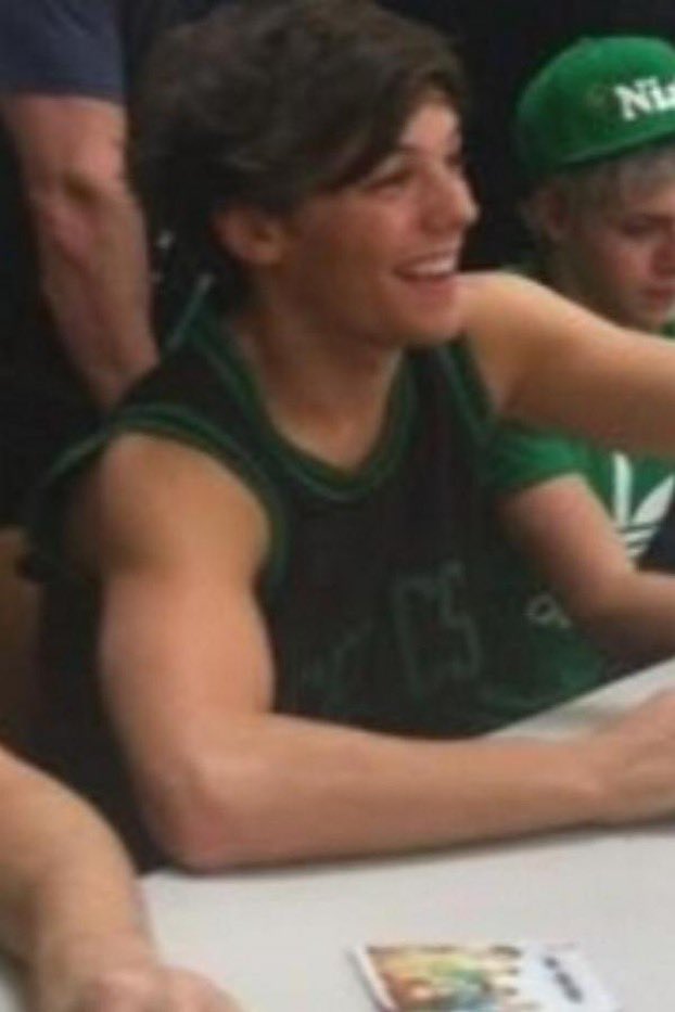louis’ biceps (a thread)