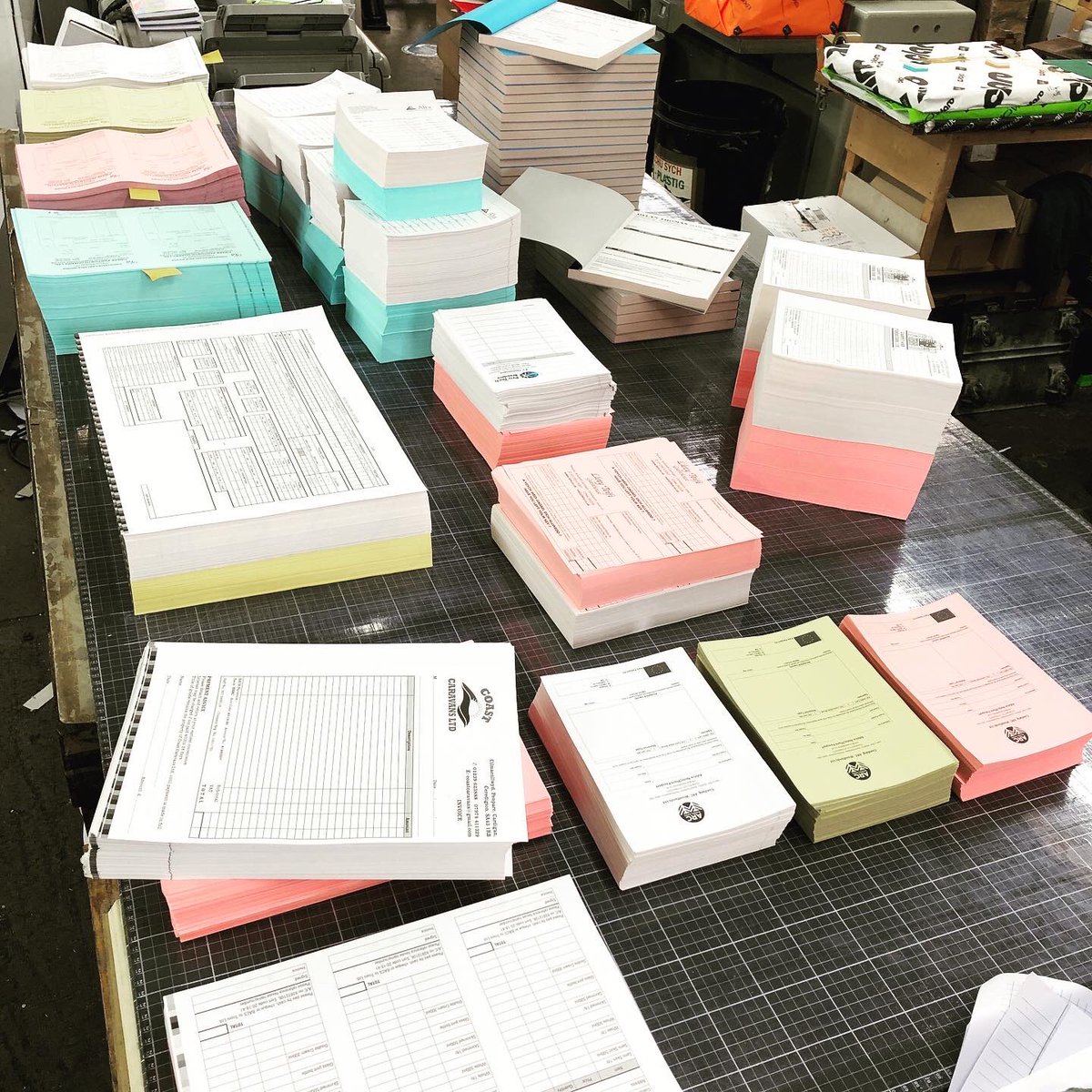EL_Printers's tweet photo. Invoice books for local businesses #ncr #duplicate #triplicate https://t.co/qsispac7ee