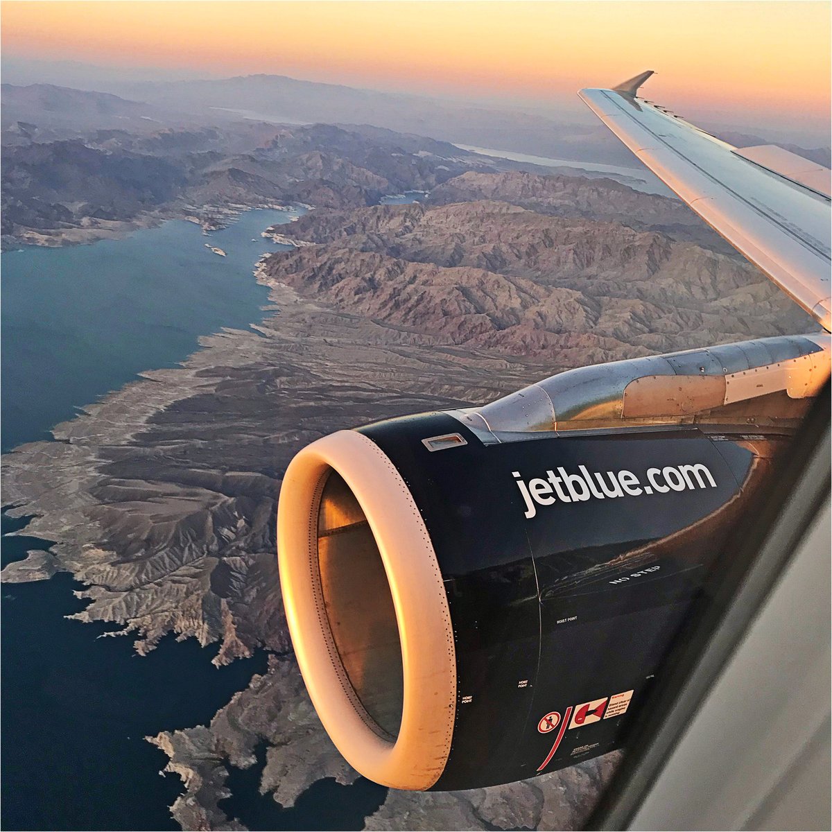 Flack4RIC's tweet photo. JetBlue Announces Service from RIC to Los Angeles, Las Vegas, and Tampa: https://t.co/zqoWDBhvMp https://t.co/Qro20OexBv