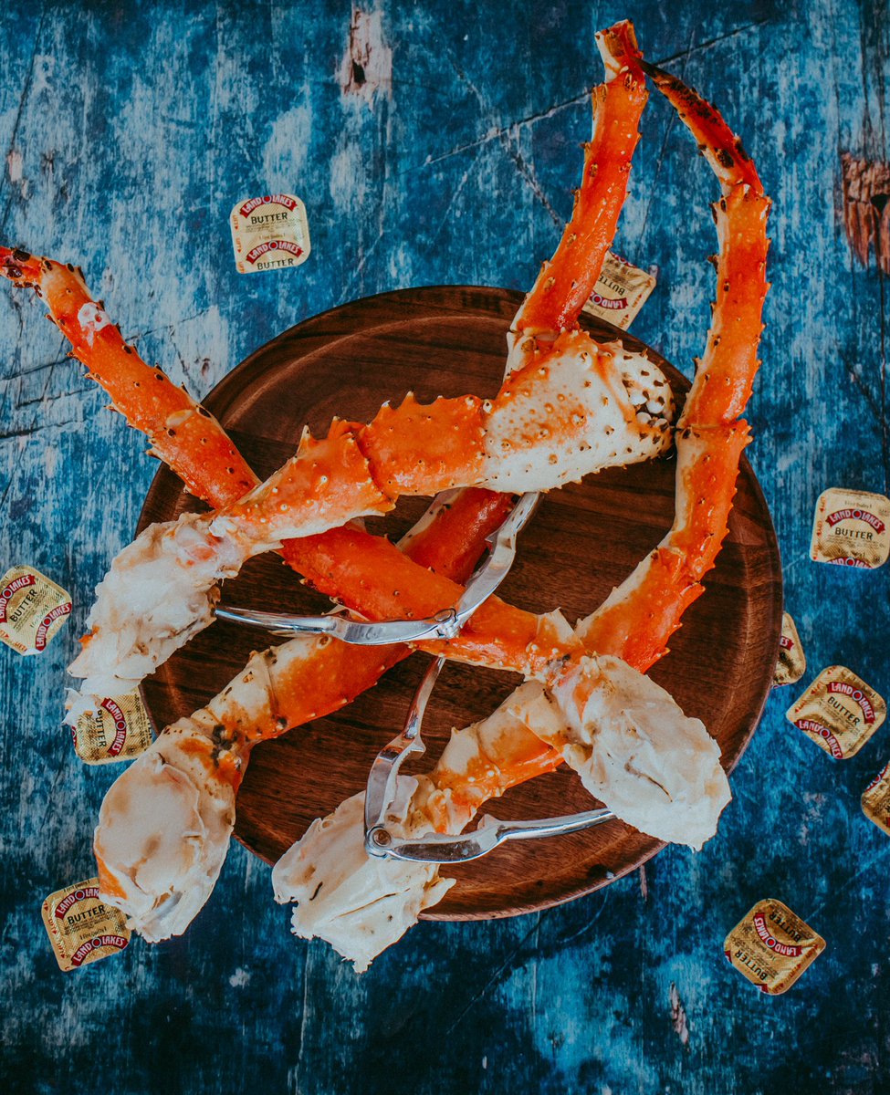 waltsfishmarket's tweet photo. King Crab Legs!#crablegs #kingcrablegs #crabmeat #kingcrab #waltsfishmarket #sarasota #siestakey #seafood #seafoodlover #seafoodlovers #yummy #yummyfood #foodie #freshfood #freshseafood #eatlocal #eatlocalfl #seafoodmarket #fishmarket #freshseafoodmarket #fish #shrimp #greatfood https://t.co/gJpQj2S5HN