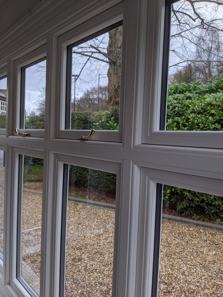 eywindows's tweet image. facebook.com/eywindows/post…