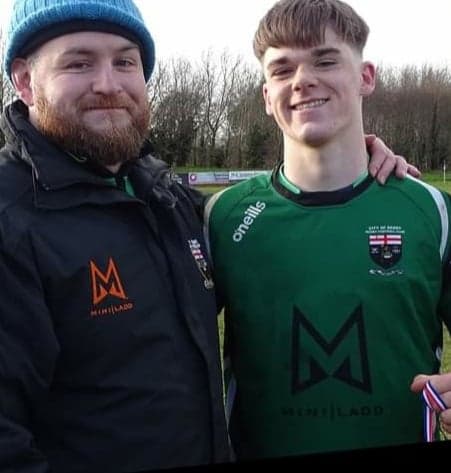 CityOfDerryRFC's tweet photo. U18 2020/2021 club captain is Jacob Cole. Jacob works extremely hard both on and off the pitch putting in the gym sessions but also helping out at corporate dinners and many other events in the club.
Well done Jacob! Good luck!
#greenandblack
#cdrfcyouth
#cdrfc https://t.co/4Nev6nUXXp