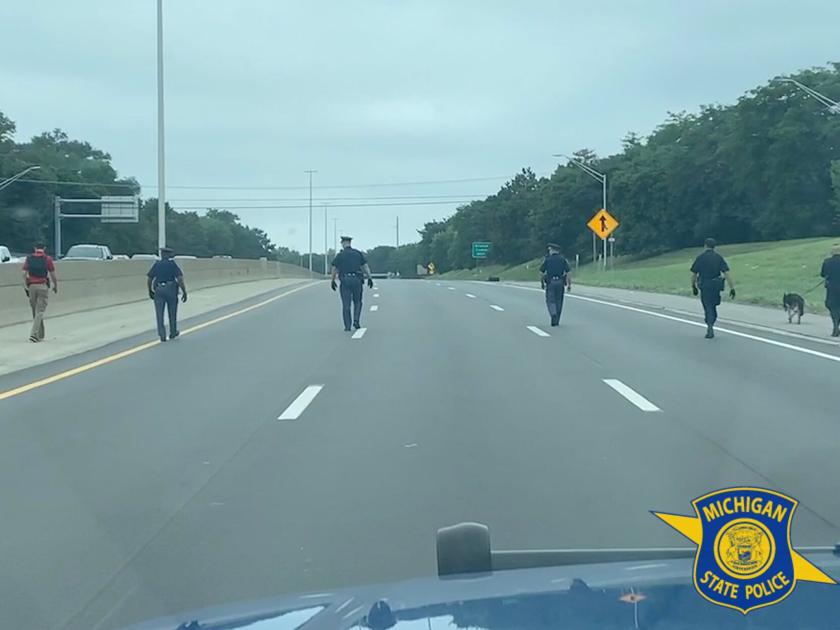 ShoresConnect's tweet photo. St Clair Shores:  State police investigate I-94 shooting in St. Clair Shores - The Macomb Daily https://t.co/d7pmxKs2vK https://t.co/u2CsPKrml3