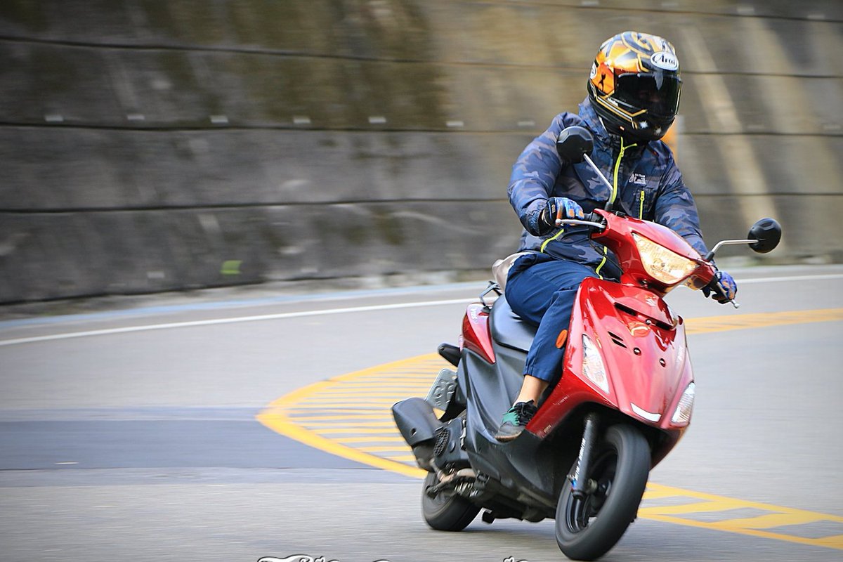 ickkk1's tweet photo. 名前:ming
愛車:シグナスXˋaddress125ssˋmsx125sfˋdrz400sm
身長:172.5
性別:男
出身:台湾-桃園
住み:さいたま市(曾て)
好き:バイクˋmotogp fansˋsuper motoˋ犬
一言:日本へバイク旅行しに行きたいんです!

#バイク乗りとして軽く自己紹介 
#バイク乗りと繋がりたい https://t.co/U4nxsTEnuG
