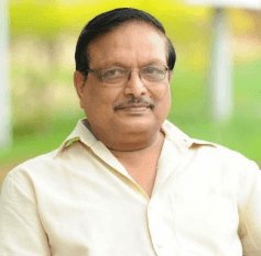 NareshAlluJSP's tweet photo. Yandamuri Veerendranath is an Indian novelist in the Telugu language from the Coastal Andhra region of South India. He influences younger generations with his socially relevant writings.
#IndianBestAuthors https://t.co/ZTTLdDQuJv