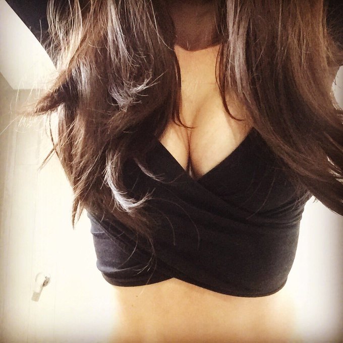 Check out my onlyfans link in bio https://t.co/0lewdOjPFF<a href="/tag/dancer"class="tags"><span>#dancer</span></a><a href="/tag/stripper"class="tags"><span>#stripper</span></a><a href="/tag/findom"class="tags"><span>#findom</span></a><a href="/tag/dom"class="tags"><span>#dom</span></a><a href="/tag/sub"class="tags"><span>#sub</span></a><a href="/tag/footworship"class="tags"><span>#footworship</span></a>