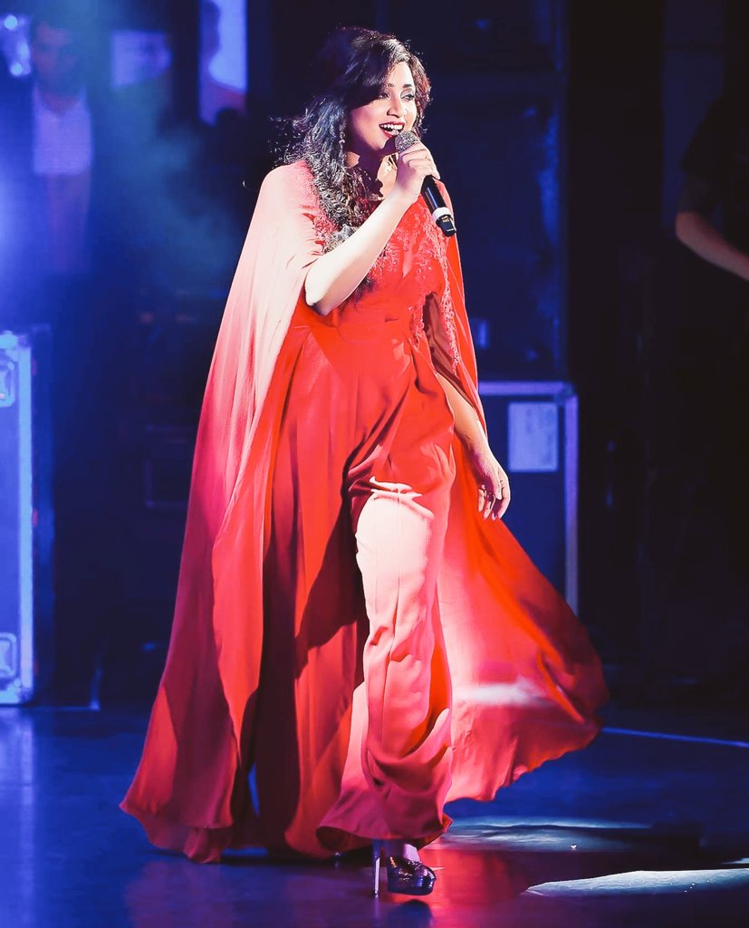 Hot Lava Red #shreyaghoshal  #Beyoncé