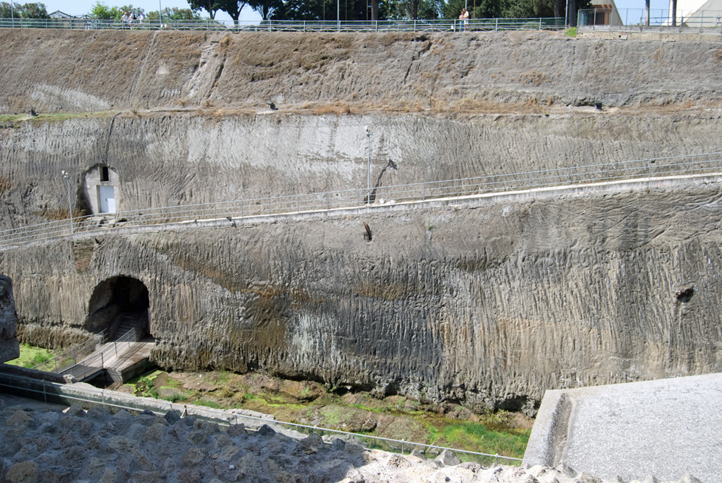 Pero no es necesario que entre un volcán en erupción para que esto se produzca en un yacimiento arqueológico cualquiera.