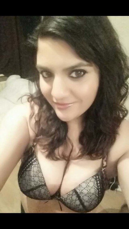 Maldivesbabes's tweet photo. #maldivesbabes #mvbabes #beautiful #boobs https://t.co/fgnqajuDKR