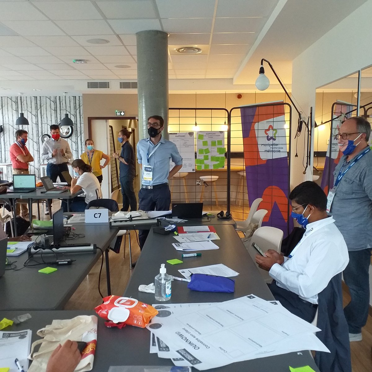 Parmi les challenges du #hackathon  #EnergiaTech, <a href="/Montpellier3m/">Montpellier Métropole</a> et @enedis_LR réfléchissent au déploiement des bornes de recharge. #Mobilite #vehiculeelectrique #vehiculehydrogene