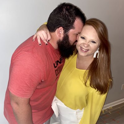 ashleynsides's tweet photo. #NewProfilePic https://t.co/2HhkwIluKh