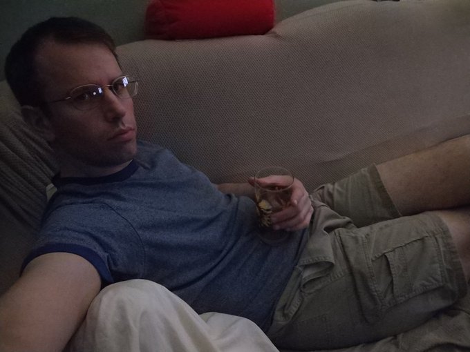 Enjoying a nice lemon iced tea after a long day https://t.co/aYrmiQEiWO<a href="/tag/thighs"class="tags"><span>#thighs</span></a><a href="/tag/hairychest"class="tags"><span>#hairychest</span></a>
