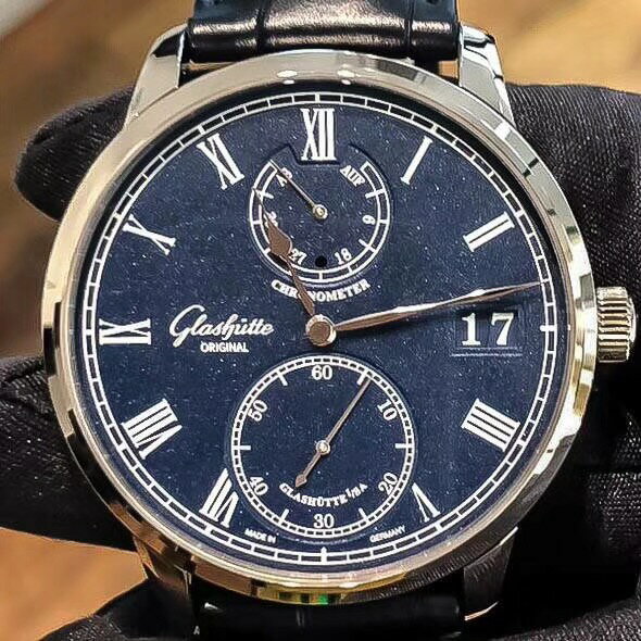 Studio_Ace_'s tweet photo. 【新品】Glashutte Original/グラスヒュッテ・オリジナル 58-01-05-34-30 腕時計 #GL034 [楽天] https://t.co/NJtZ1AZSt7 #rakuafl https://t.co/lRFGopVyeW