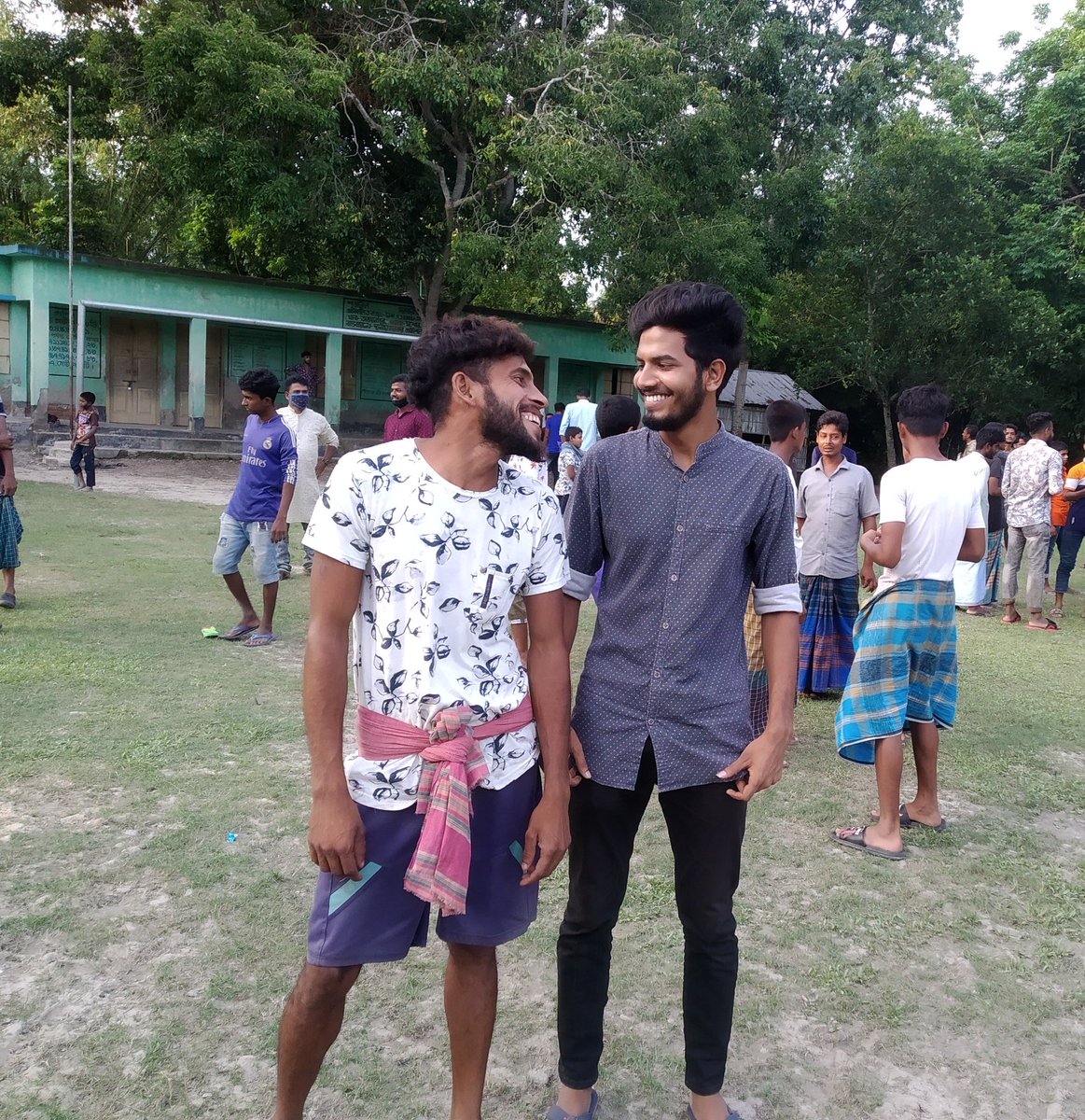 AsibAdnani's tweet photo. #With_Brother🖤🔥 https://t.co/3ffnkKWWqP