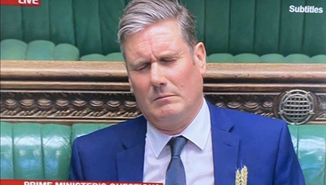 Keir Starmer in MDT. A thread...  #MemeReg  #medtwitter  #medicalmemes  #MDT  #KeirStarmer  #BorisJohnson