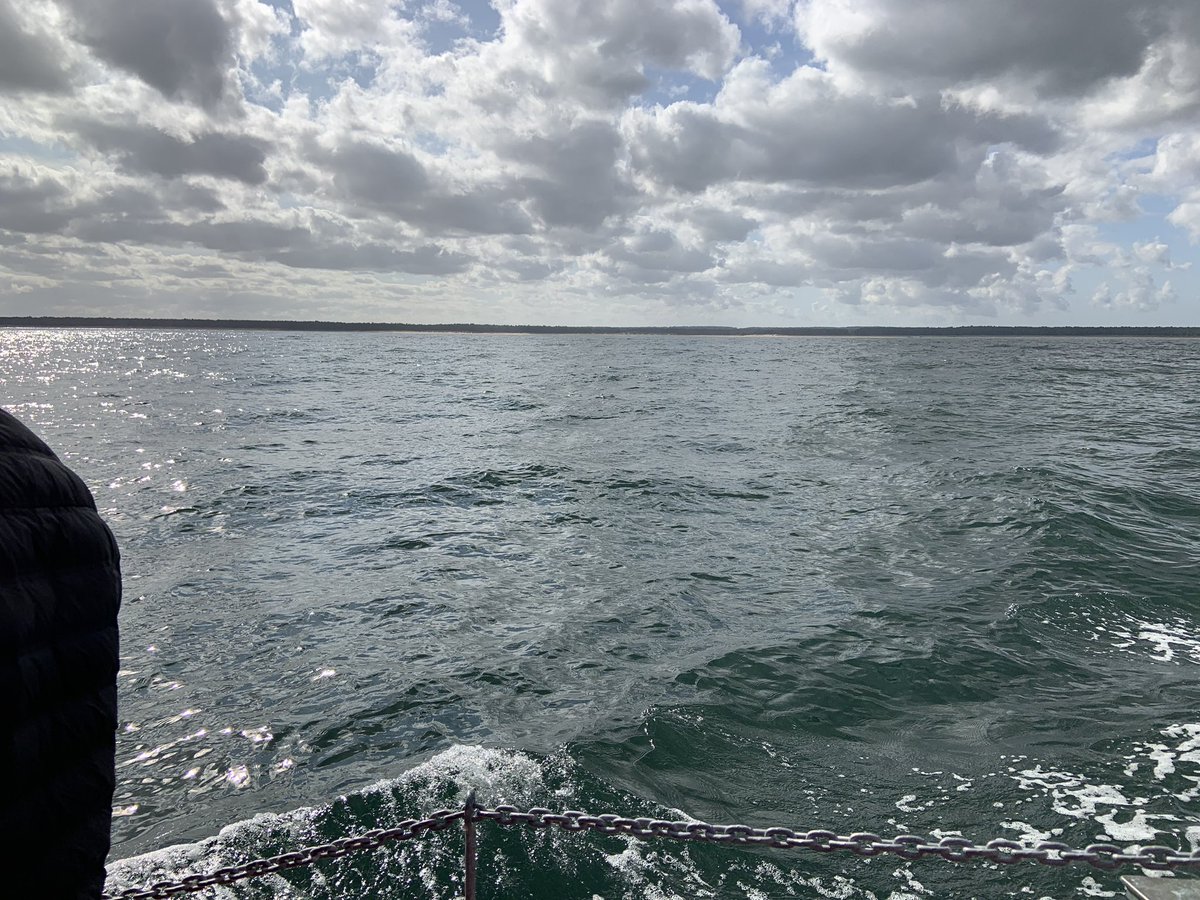 Beautiful ride out to sea today on historic lifeboat Lucy Lavers- we go again for 90 minutes at 1100 tomorrow and have spaces - call on 07747 401222 if you’d like to join us 🦀😎