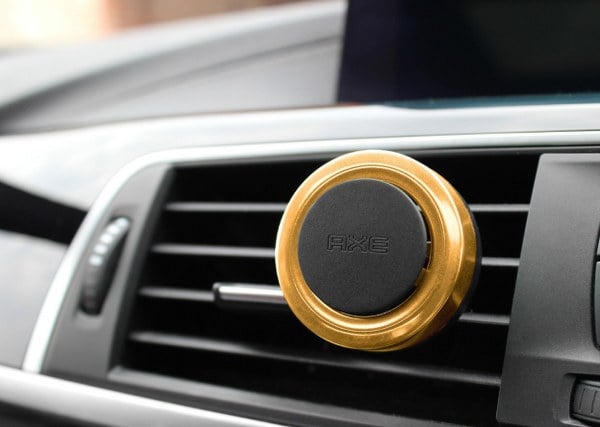 Winparts_nl's tweet photo. Mmm, nu ook AXE luchtverfrissers voor in de auto! 🤤 Benieuwd naar de verschillende geuren? Bekijk hier 👉 https://t.co/y2IF5E81Uh https://t.co/j20iMdTDt1
