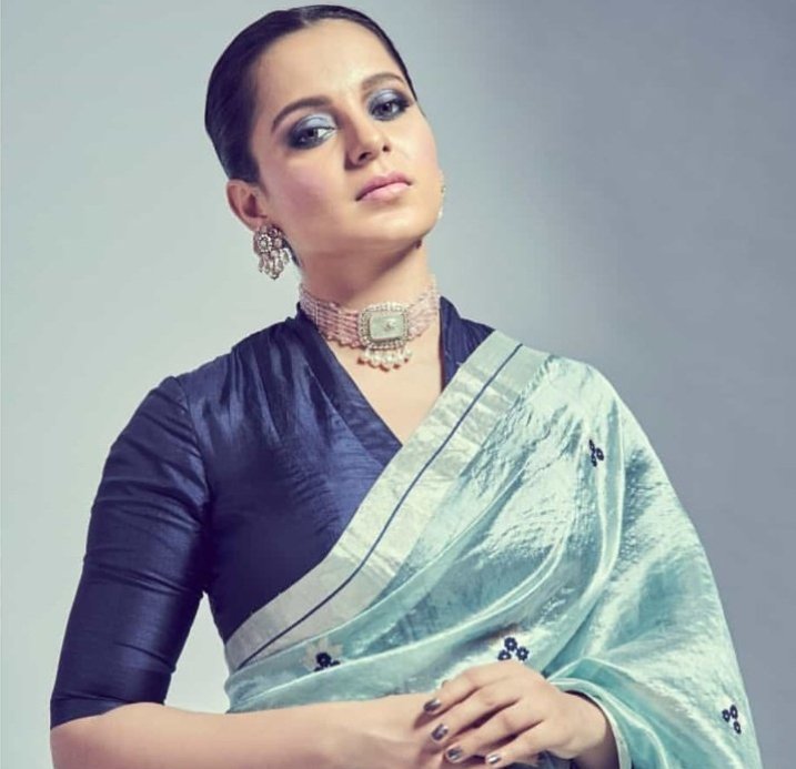 IamPS0S's tweet photo. I support to Kangana
Who are you with ????

#WarriorsRoar4SSR
#KanganaRanuat
#HimachalKiBeti
#महाराष्ट्र_का_CM_शेर_है
#KanganaVsUddhav
#BalasahebThackeray
#RehaChakrabortyArrested

 RT                              Comment 
🔃                               Like ❤️ https://t.co/iAQM7bG1oP