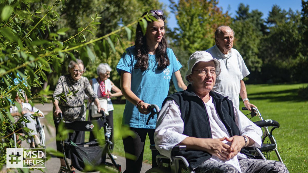 dlted_03's tweet photo. Tereza Telecka from Client Experience Team took a different approach with her #Volunteering hours and went on a stroll through Dendrological garden with #Elders from Retirement home in Prague, Haje. Big thanks to NGO ADRA for a smooth organisation. #MSDHelps https://t.co/Ylyz173v6c
