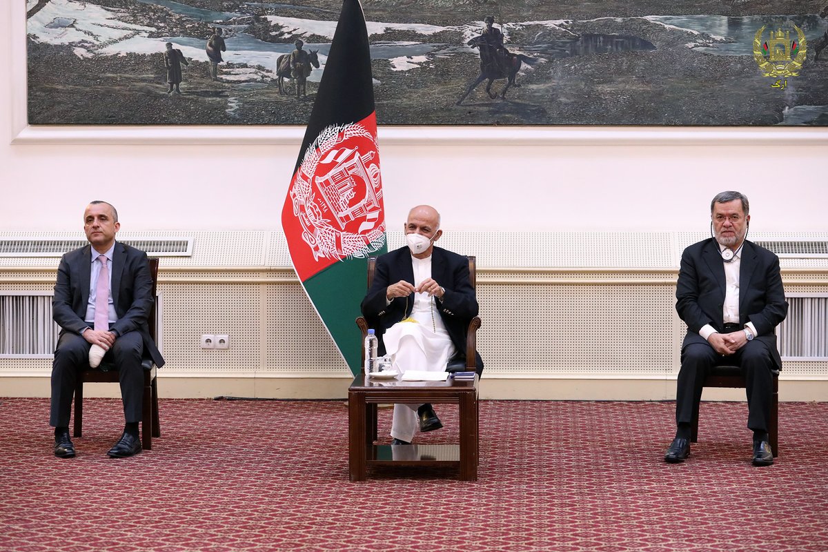 In presence of President Ashraf Ghani, Afghan government entities signed three separate memorandums of understanding with the Minderoo Foundation and two framework deed agreements with Fortescue Future Industries this morning at the Presidential Palace.