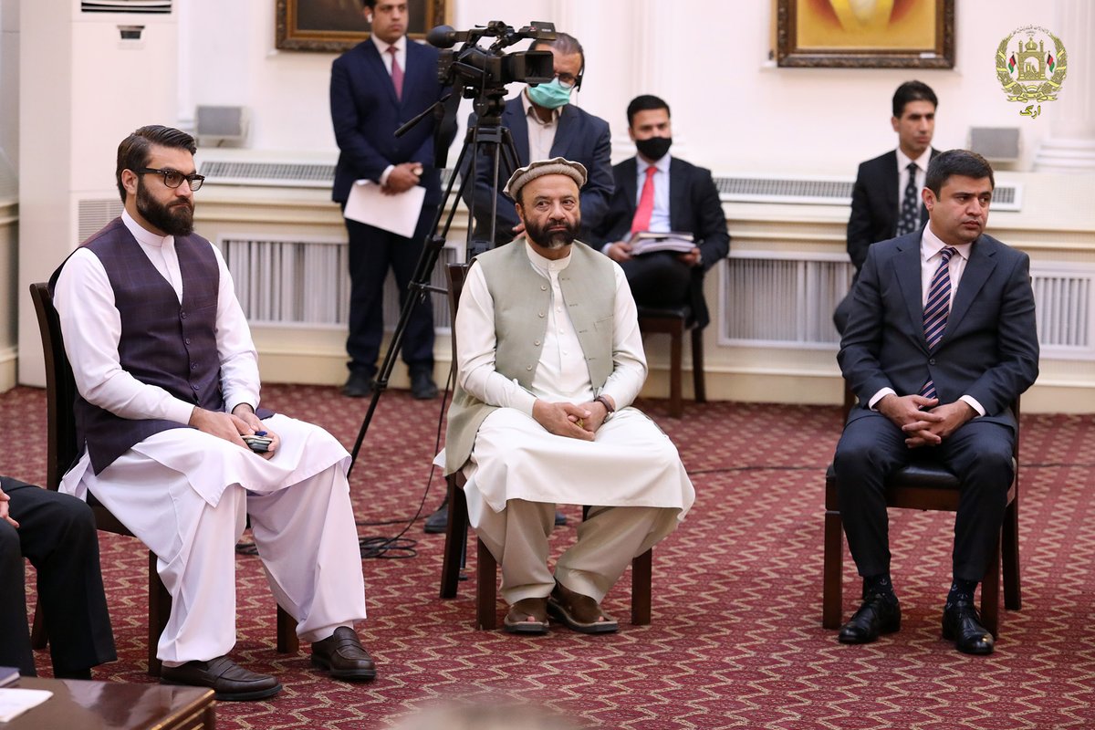 In presence of President Ashraf Ghani, Afghan government entities signed three separate memorandums of understanding with the Minderoo Foundation and two framework deed agreements with Fortescue Future Industries this morning at the Presidential Palace.
