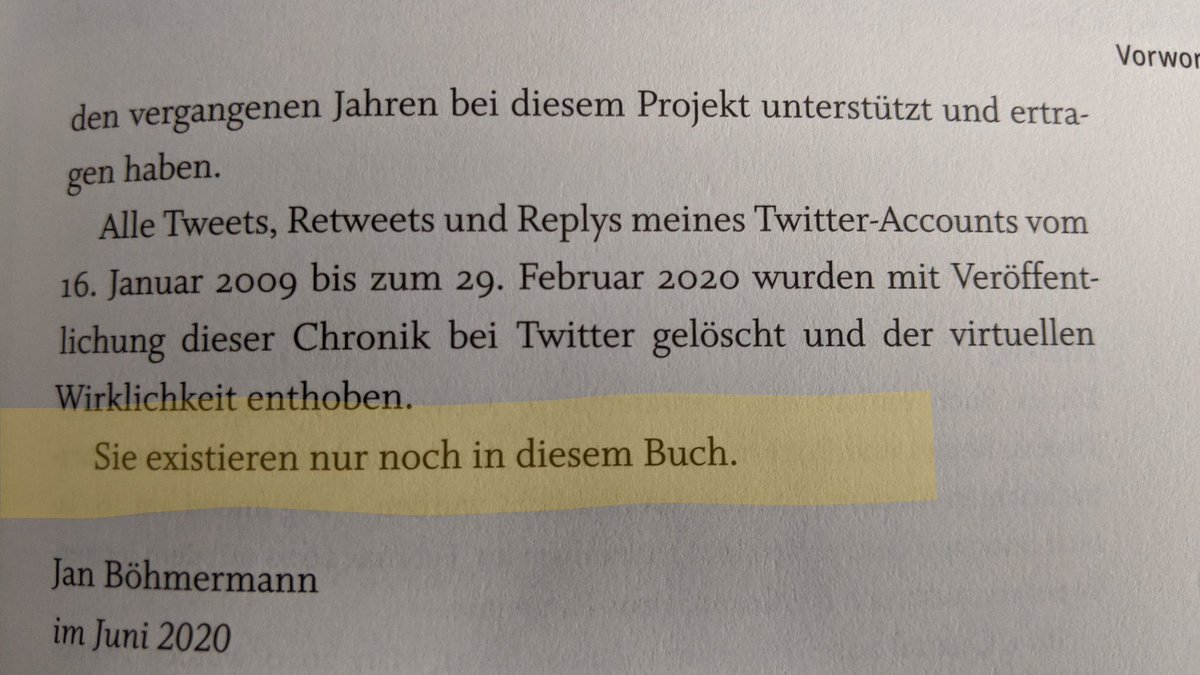 weitzilein's tweet photo. Well played... alter Schlawiner @janboehm 
#twittertagebuch https://t.co/yXLO9iVJJJ