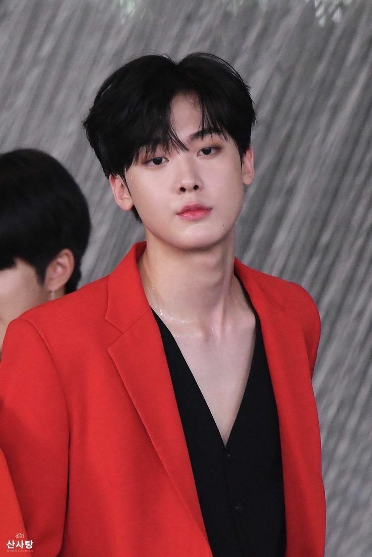 A thread of Yoon Sanha being sexy and hot #SANHA  #ASTRO