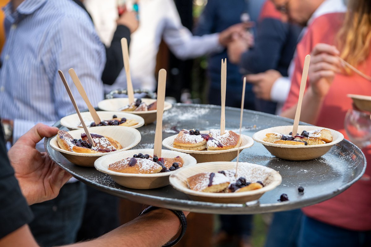 OMP_supplychain's tweet photo. It's already been one year since we launched our new brand. To celebrate, we threw an epic party in the garden of our head office! 🎉 #makingyourday #LifeatOMP #tbt https://t.co/crHrtb8oau
