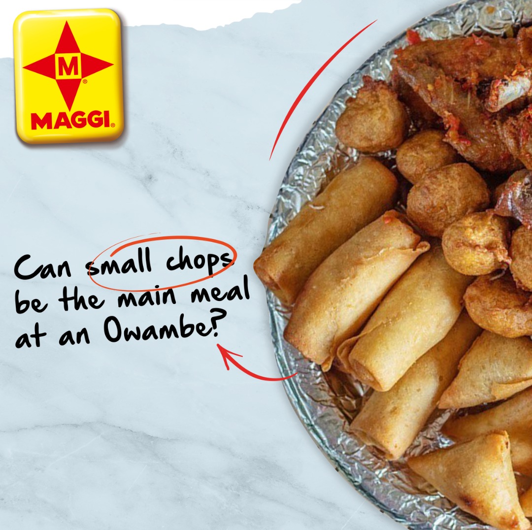 Some people call small chops a gathering of side meals. Do you agree, or do you think small chops can stand shoulder to shoulder with meals like Jollof rice at a party?

📸: @SmallChopsNG 
#MainVsSideDishes
