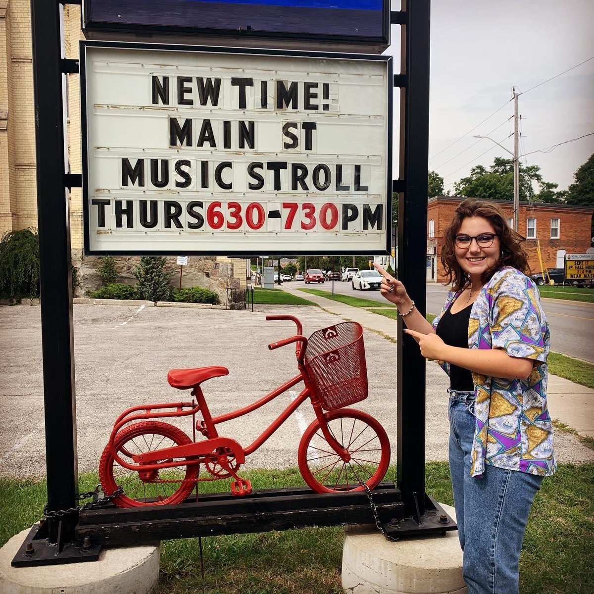 WaterfordOTH's tweet photo. #Mainstmusicstroll is at a new time tonight! Wander the streets to enjoy everything from live harp music to The Jesse Murphy Trio on the OTH steps, to an old time string band at Temperance and St. James! Don’t forget to distance, and keep a mask handy. Happy strolling! https://t.co/9L96wbkm0v